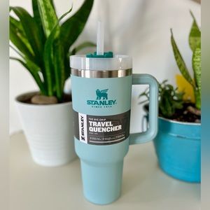 NEW Stanley Tumbler - 40 oz (Seafoam)